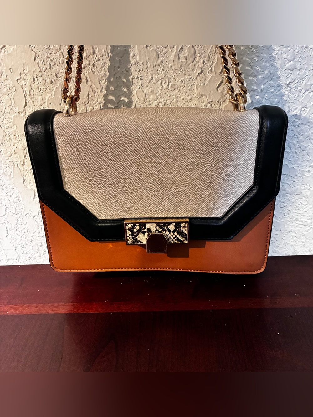 Aldo Tri-Color Chain Shoulder Bag in Cream, Black & Tan